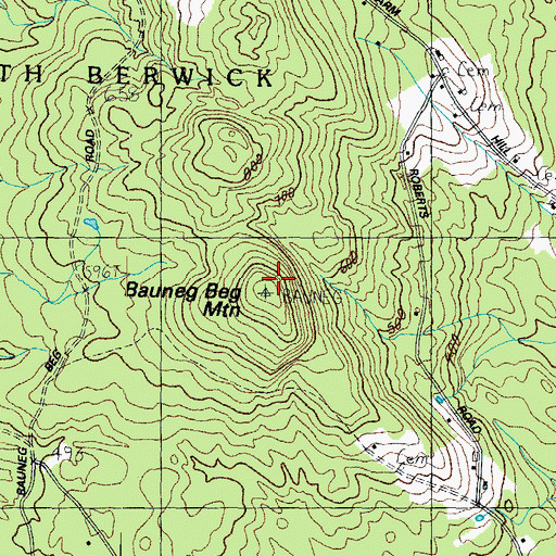 Topographic Map of Bauneg Beg Mountain, ME