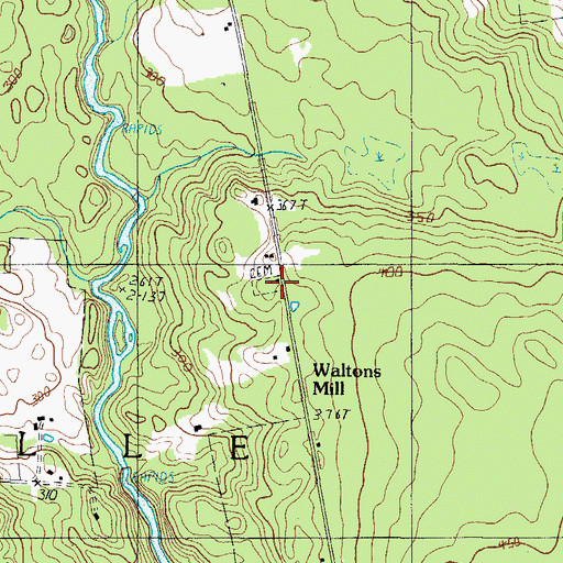 Topographic Map of East Ridge Cemetery, ME