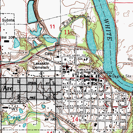Topographic Map of Des Arc High School, AR