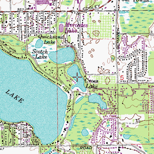 Topographic Map of Cross Lake, MI