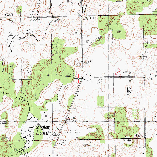 Topographic Map of Hinds School, MI