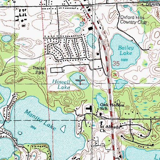 Topographic Map of Howell Lake, MI