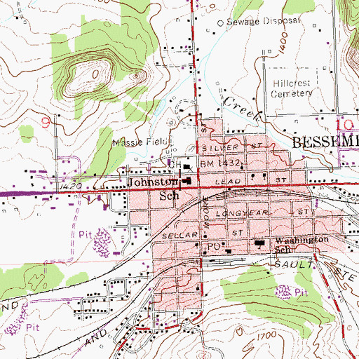 Topographic Map of Johnston School, MI