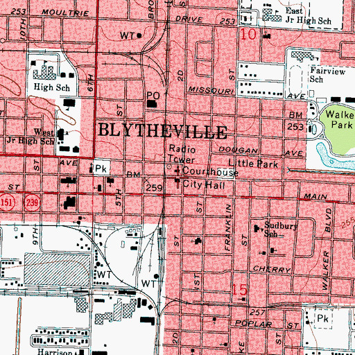 Topographic Map of Blytheville City Hall, AR