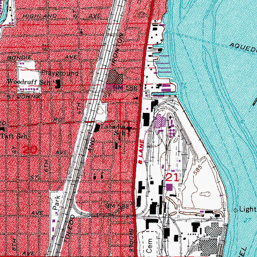 Topographic Map of Labadie School, MI