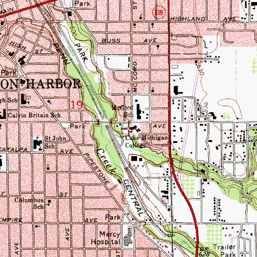 Topographic Map of Lake Michigan College, MI
