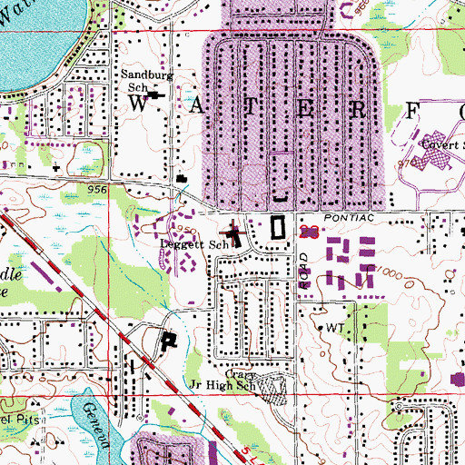Topographic Map of Leggett School, MI