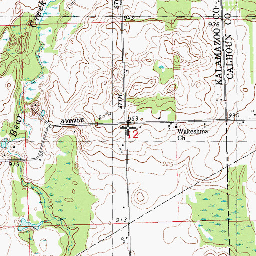 Topographic Map of Lynn School, MI