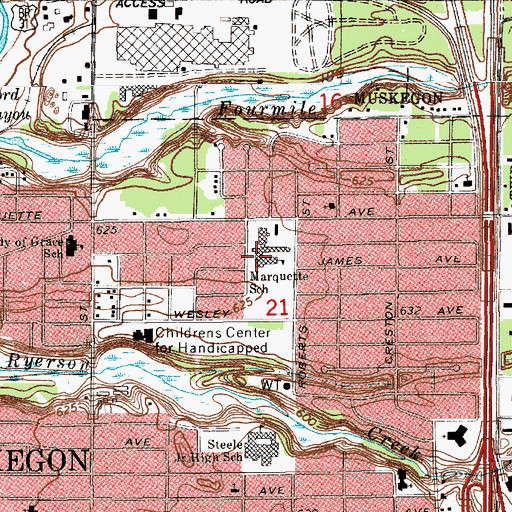 Topographic Map of Marquette Elementary School, MI
