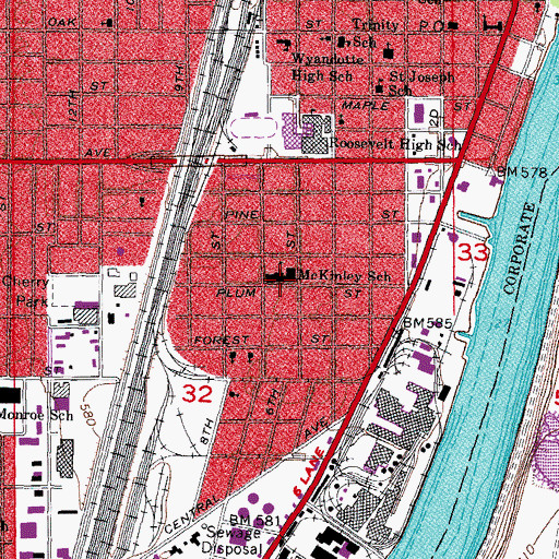 Topographic Map of McKinley School, MI