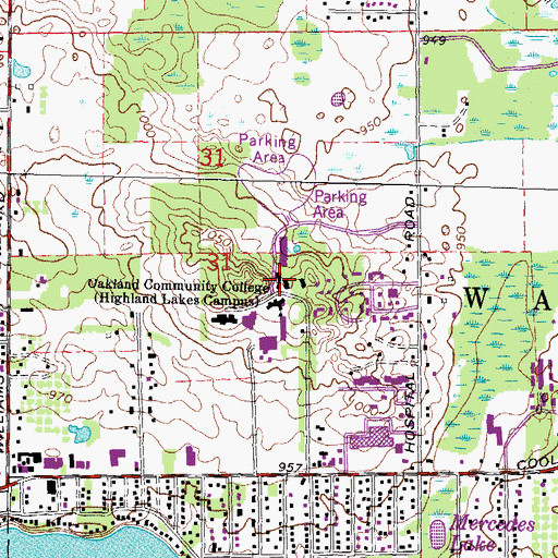 Topographic Map of Oakland Community College, MI