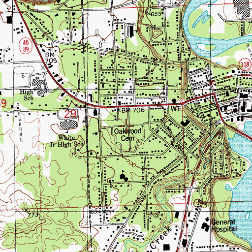 Topographic Map of Oakwood Cemetery, MI