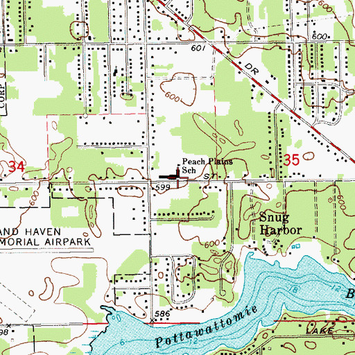Topographic Map of Peach Plains School, MI