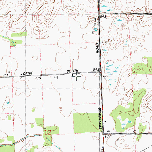 Topographic Map of Pierce School, MI