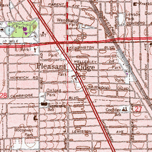 Topographic Map of Pleasant Ridge, MI