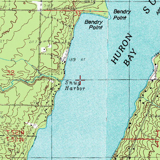 Topographic Map of Snug Harbor, MI