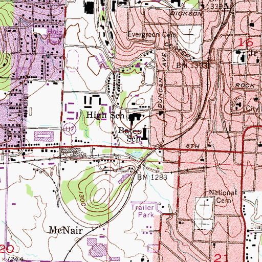Topographic Map of Fayetteville High School, AR