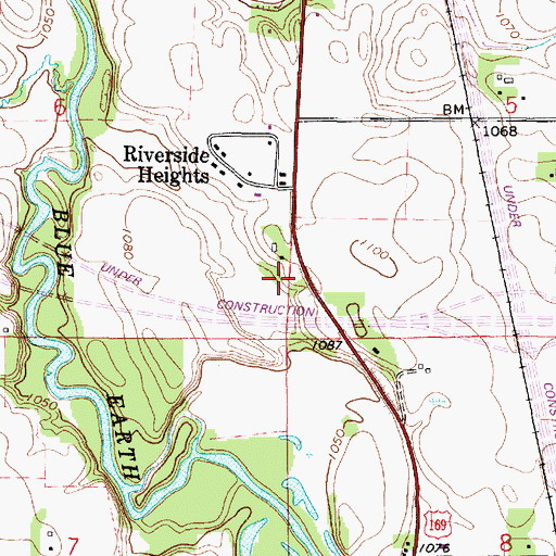 Topographic Map of KJLY-FM (Blue Earth), MN