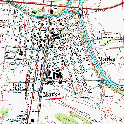 Topographic Map of Quitman County High School, MS