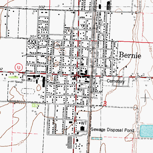 Topographic Map of Bernie, MO