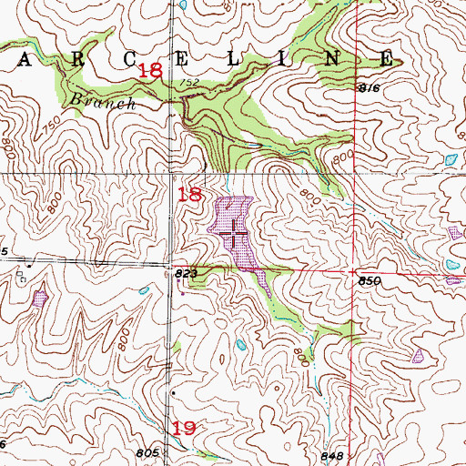 Topographic Map of Garys Lake, MO
