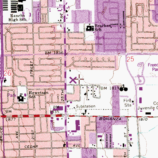 Topographic Map of Robert Lunt Elementary School, NV