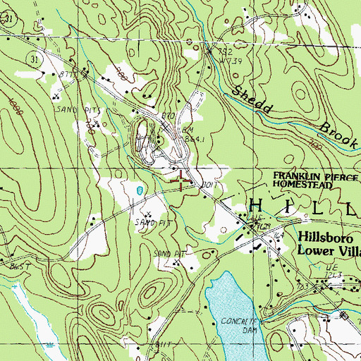 Topographic Map of Maple Avenue Cemetery, NH