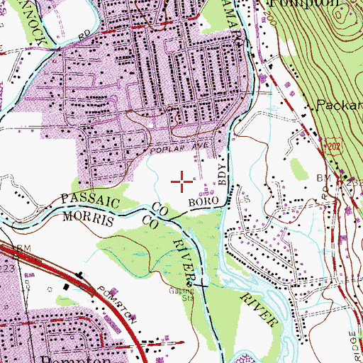 Topographic Map of WKER-AM (Pompton Lakes), NJ