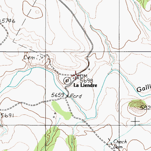 Topographic Map of La Liendre, NM