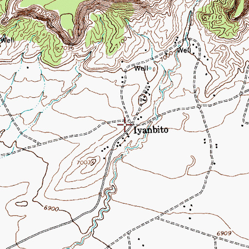 Topographic Map of Iyanbito, NM