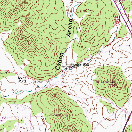 Topographic Map of Pueblo Well, NM