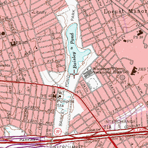Topographic Map of Baisley Pond Park, NY