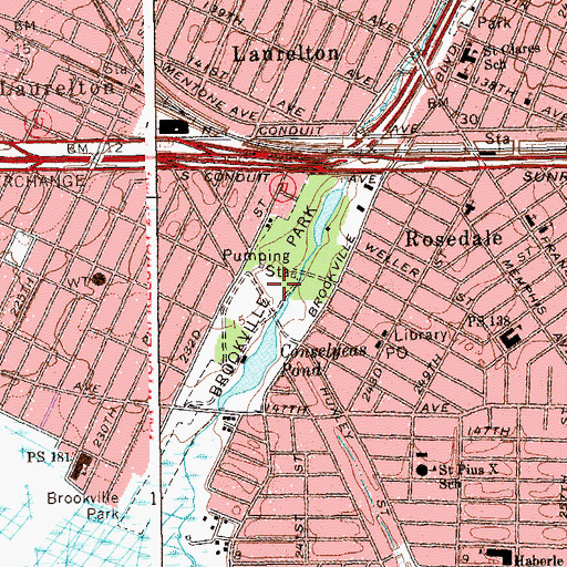 Topographic Map of Brookville Park, NY