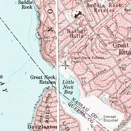 Topographic Map of Great Neck Estates Park, NY