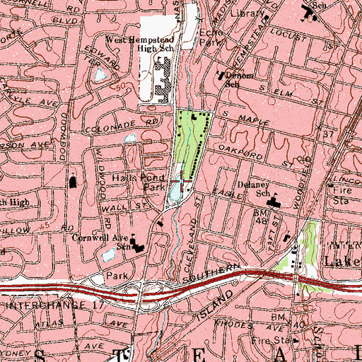 Topographic Map of Halls Pond Park, NY