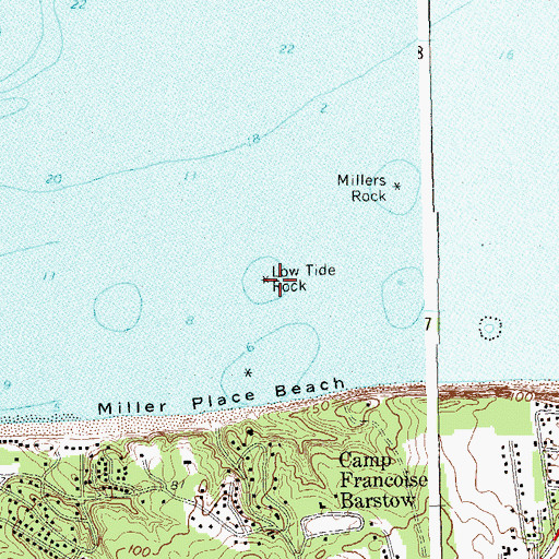 Topographic Map of Low Tide Rock, NY