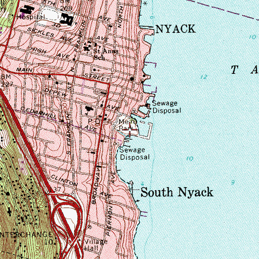 Topographic Map of Memorial Park, NY