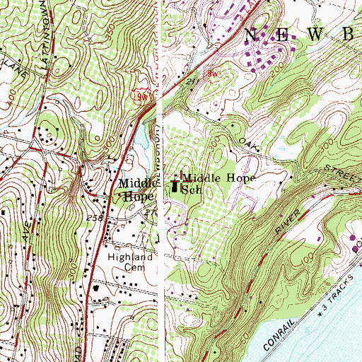 Topographic Map of Middle Hope Elementary School, NY