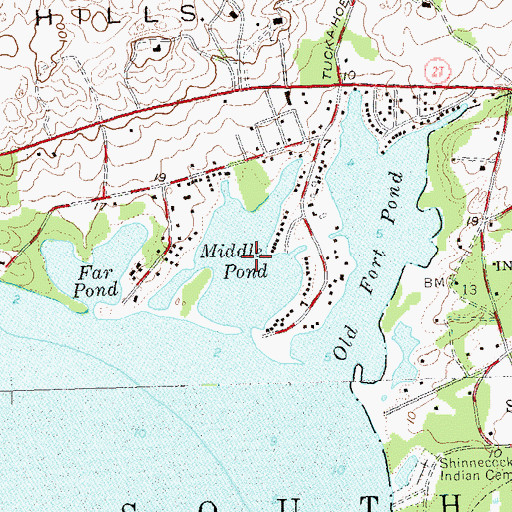 Topographic Map of Middle Pond, NY