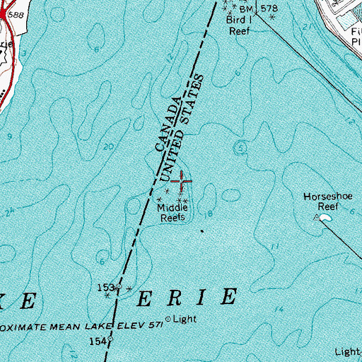 Topographic Map of Middle Reefs, NY