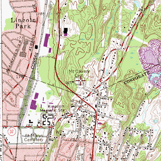 Topographic Map of Mount Calvary Cemetery, NY