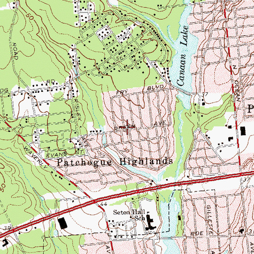 Topographic Map of Patchogue Highlands, NY