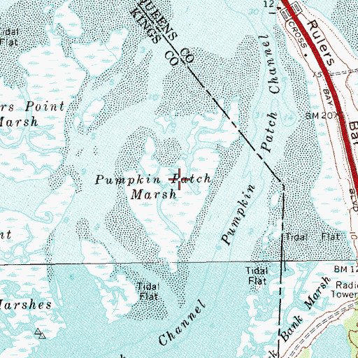 Topographic Map of Pumpkin Patch Marsh, NY