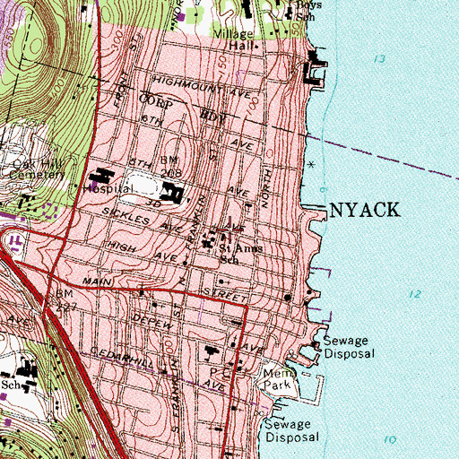 Topographic Map of Saint Anns School, NY
