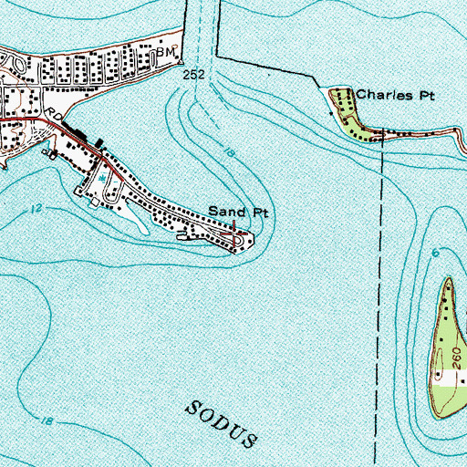 Topographic Map of Sand Point, NY
