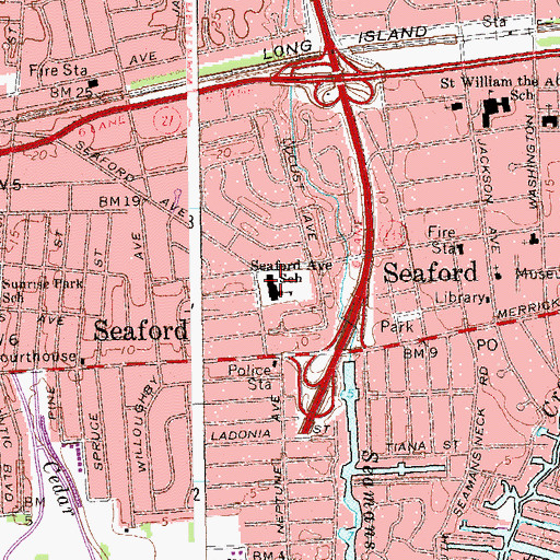 Topographic Map of Seaford Avenue School, NY