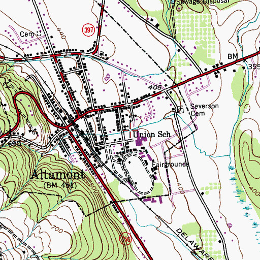 Topographic Map of Altamont Elementary School, NY