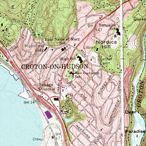 Topographic Map of Pierre Van Cortlandt Middle School, NY