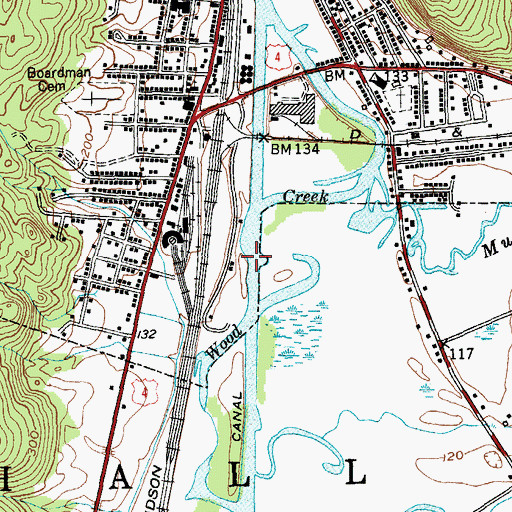 Topographic Map of Wood Creek, NY