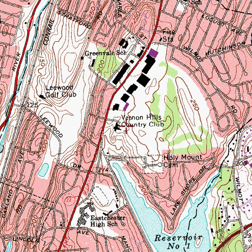 Topographic Map of Lake Isle Country Club, NY